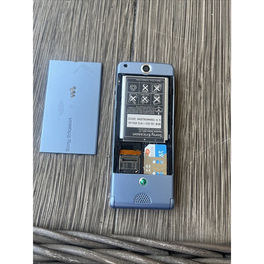 Sony Ericsson W350 W350i black Blue Flip 2G MobilPhone Untested - Picture 6 of 8